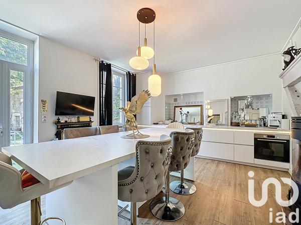 Maison à vendre 9 pièces 294 m² Champdeniers