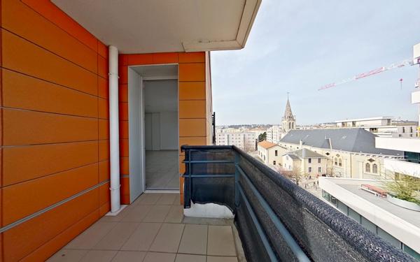 Appartement à vendre    2 pièces • 40 m2 Lyon 7