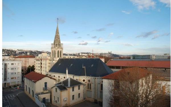 Appartement à vendre    2 pièces • 40 m2 Lyon 7