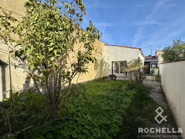 MAISON DE PLAIN PIED A RENOVER