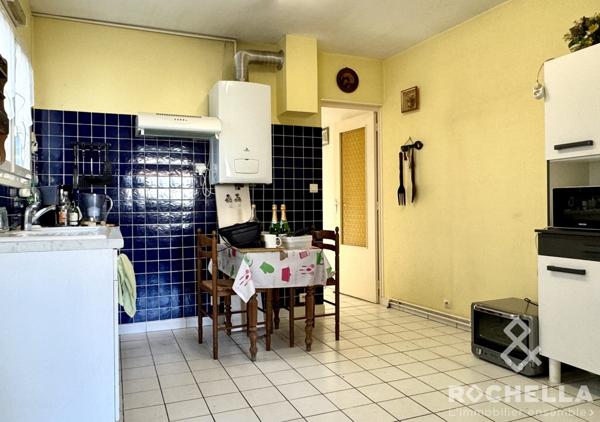 MAISON DE PLAIN PIED A RENOVER