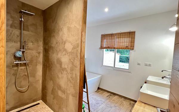 Maison à vendre    5 pièces •  Labenne