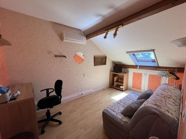 Maison à vendre 232 650 € Beynat 6 p 154 m² DPE D