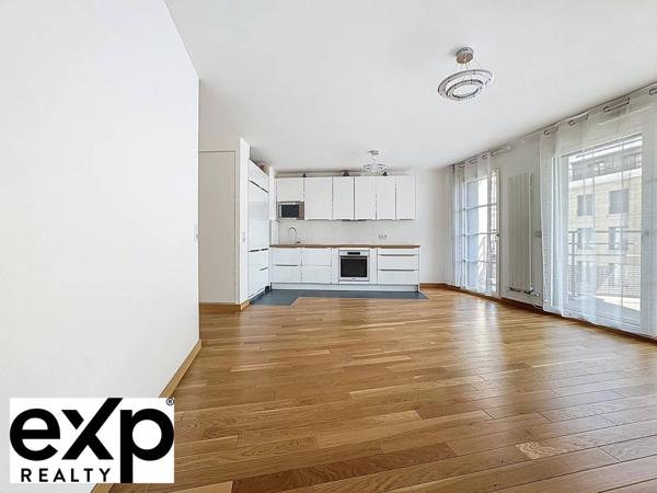 À 7 min de Saint-Lazare – Superbe 3 Pièces avec Balcon et Parking