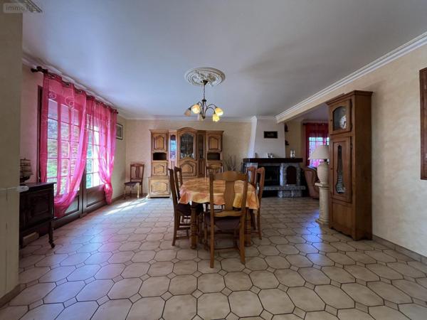 Maison individuelle à vendre à Caro dans le Morbihan (56140), ref : VM3394-56044