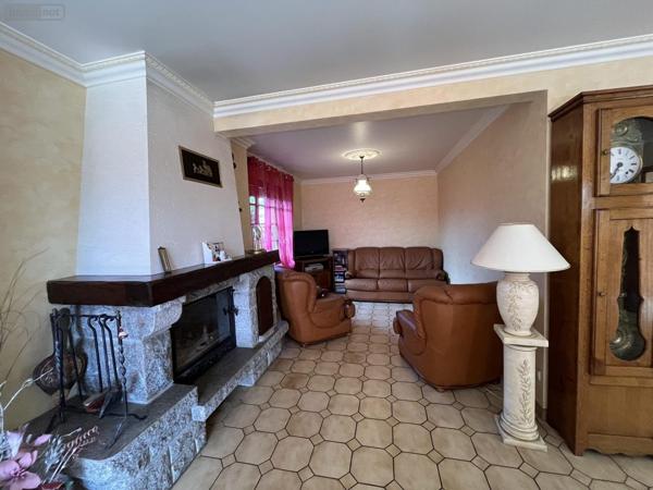 Maison individuelle à vendre à Caro dans le Morbihan (56140), ref : VM3394-56044