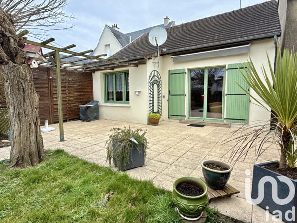 Maison 5 pièces de 120 m² à Saint-Cyr-sur-Loire (37540)