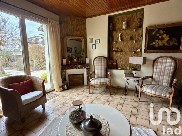 Maison 5 pièces de 120 m² à Saint-Cyr-sur-Loire (37540)