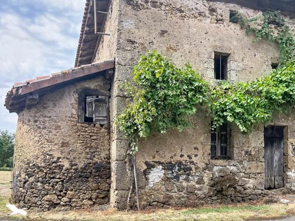 Maison à vendre 17 000 € Vayres 2 p 61 m² DPE