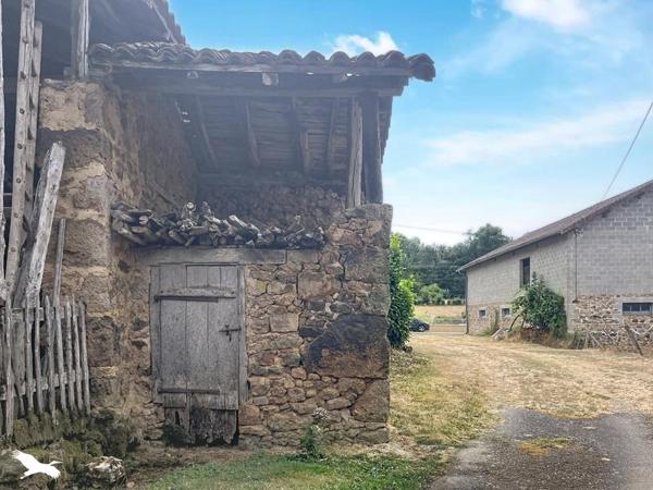 Maison à vendre 17 000 € Vayres 2 p 61 m² DPE