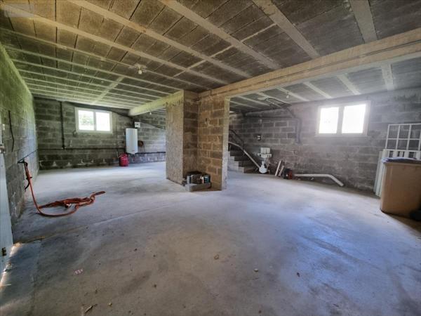 Maison à vendre à Callac dans les Côtes-d'Armor (22160), ref : 29066-1063032