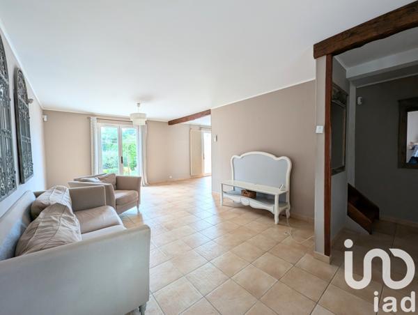 Maison à vendre 4 pièces 117 m² Châteaubernard