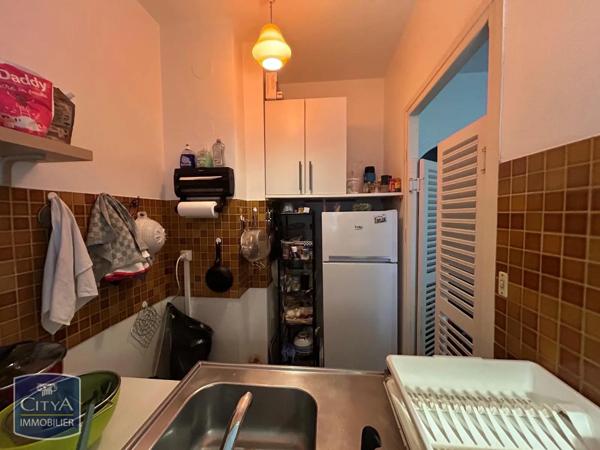 Appartement à louer 1 pièce 28m²