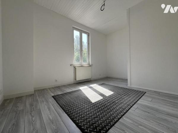 Commerce avec logement de fonction