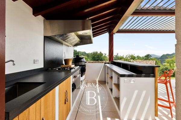 Hasparren, Maison 5 Chambres -  338 m² à vendre