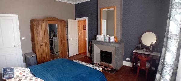 Maison à louer 8 pièces 270m²