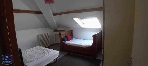 Maison à louer 8 pièces 270m²