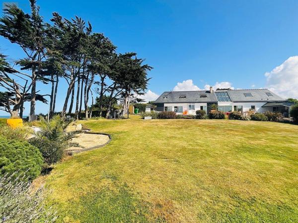 Maison à vendre à Hillion dans les Côtes-d'Armor (22120), ref : 331