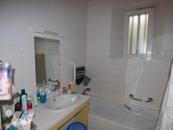 MAISON DE MAITRE - MONCOUTANT SUR SEVRE