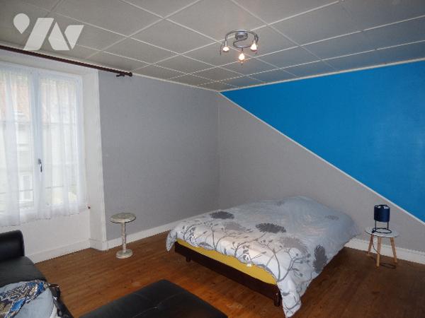 MAISON DE MAITRE - MONCOUTANT SUR SEVRE