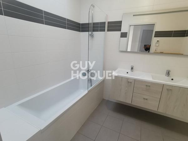 Maison à vendre à Périgny - 4 chambres, garage et jardin