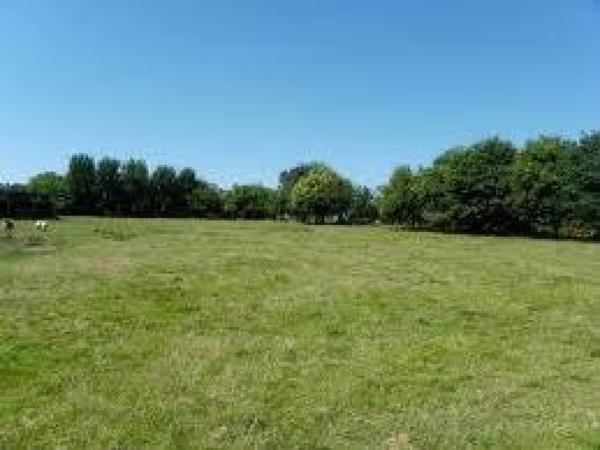 Astafort terrain constructible 2601 M²