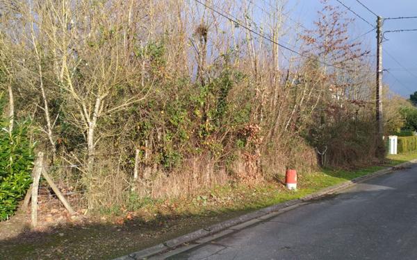 Terrain à vendre    Authon