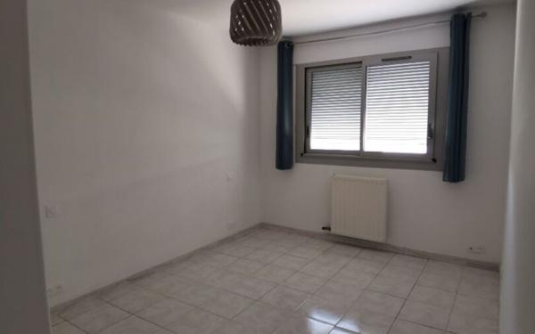 Appartement à louer    3 pièces •  Nice