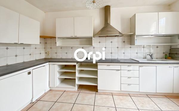 Maison à vendre    6 pièces • 160 m2 La Ciotat