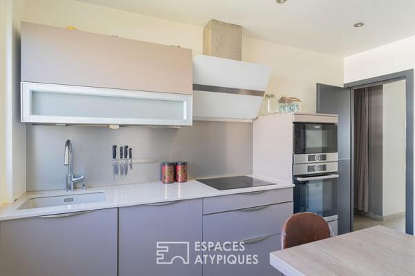 ROOFTOP D’EXCEPTION AU DERNIER ETAGE AVEC VUE SUR LES TOITS