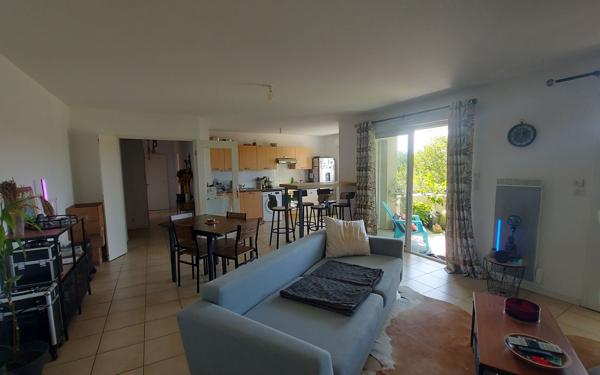 Appartement à vendre    3 pièces • 75,04 m2 Bayonne