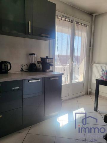 Appartement 5 pièces                                        - 42450 Sury-le-Comtal Réf : 2803-CIFVFOREZVELAY