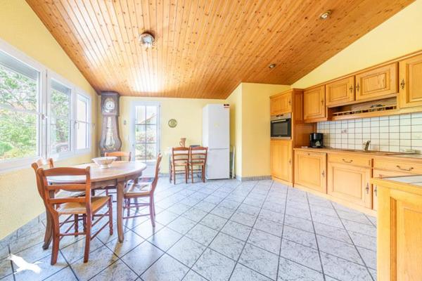 Maison à vendre |  Le Poiré-sur-Vie |  6 pièces | 170 m²