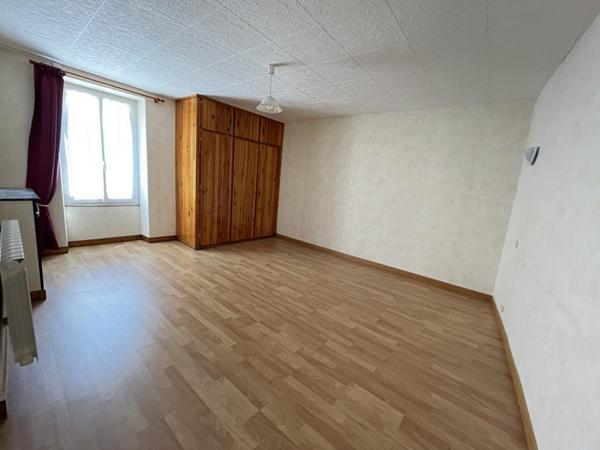 Maison à vendre |  Issoudun |  5 pièces | 122 m²