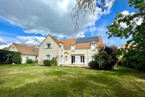 Maison 9 pièces - 280 m² Exclusivité efficity