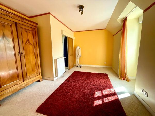 Maison 9 pièces - 280 m² Exclusivité efficity