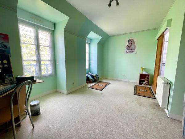 Maison 9 pièces - 280 m² Exclusivité efficity