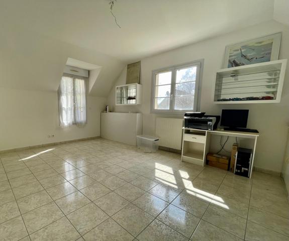 Maison 9 pièces - 280 m² Exclusivité efficity