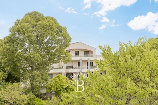 Le Bouscat, Appartement 4 Chambres -  139 m² à vendre