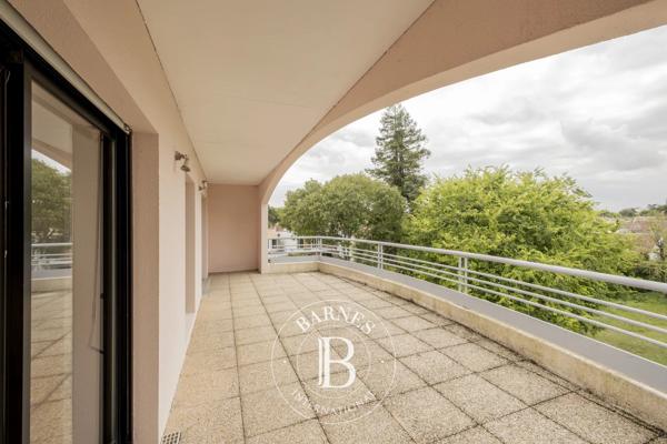 Le Bouscat, Appartement 4 Chambres -  139 m² à vendre