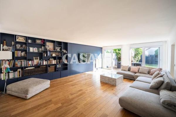 Vente Maison 8 pièces de 250m² - 95880 Enghien-les-Bains