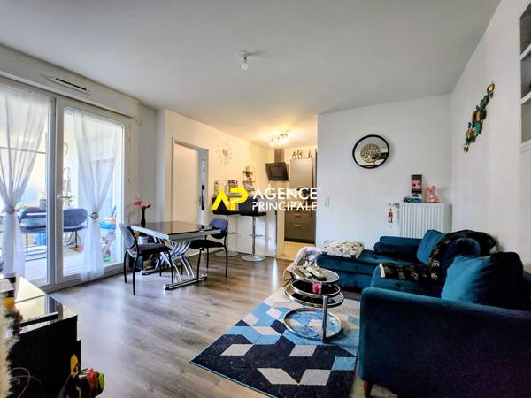 Appartement 3 pièces, 2 chambres, terrasse et parking à 5 minutes à pied de la gare du centre ville d'ARGENTEUIL €254 400 ** - Référence 4470