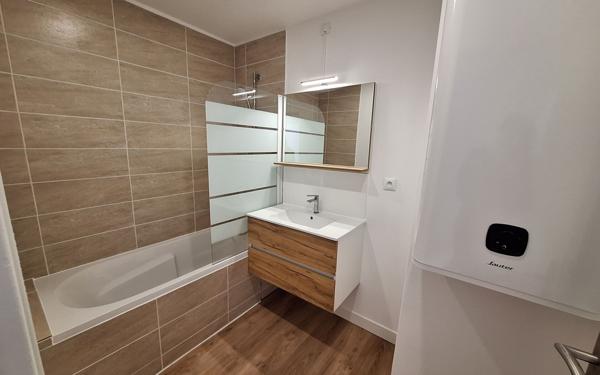 Appartement à louer    4 pièces • 71,50 m2 Mérignac