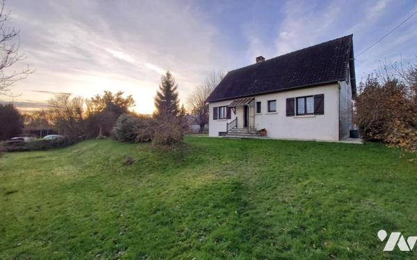 Maison F3 de 75 m² avec combles et sous-sol total