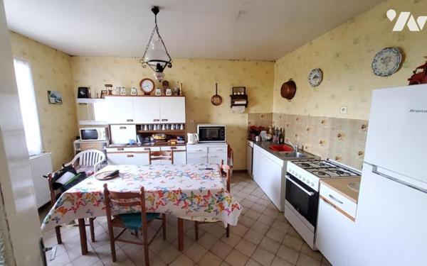 Maison F3 de 75 m² avec combles et sous-sol total