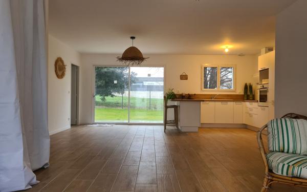 Maison à vendre    4 pièces •  Vaux-sur-Mer