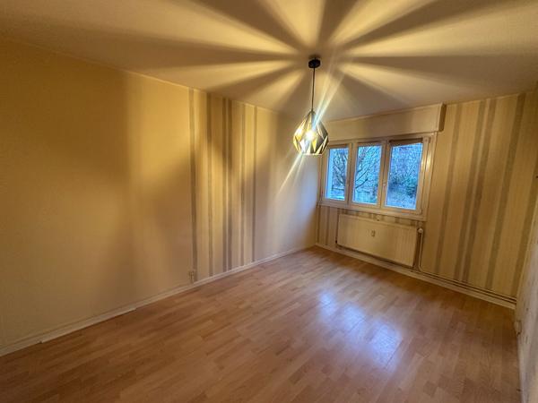 Appartement 4 pièces 73.34 m2