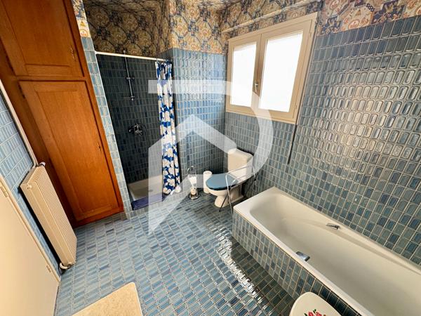 Maison 7 pièces 243.42 m2