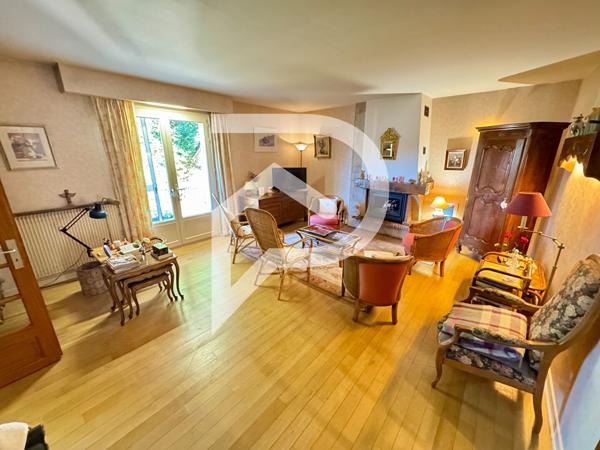 Maison 7 pièces 243.42 m2