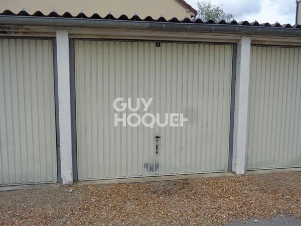 Garage à louer